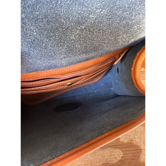 Dooney & Bourke Crossbody Bag Women’s 10” Black AWL Pebbled Leather Tan Trim - Picture 7 of 9